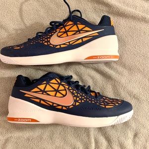Nike Zoom Cage 2